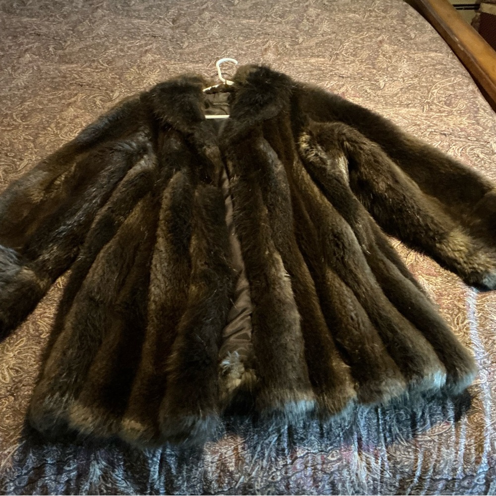 Beautiful Real Beaver Fur Coat - swing style, knee length